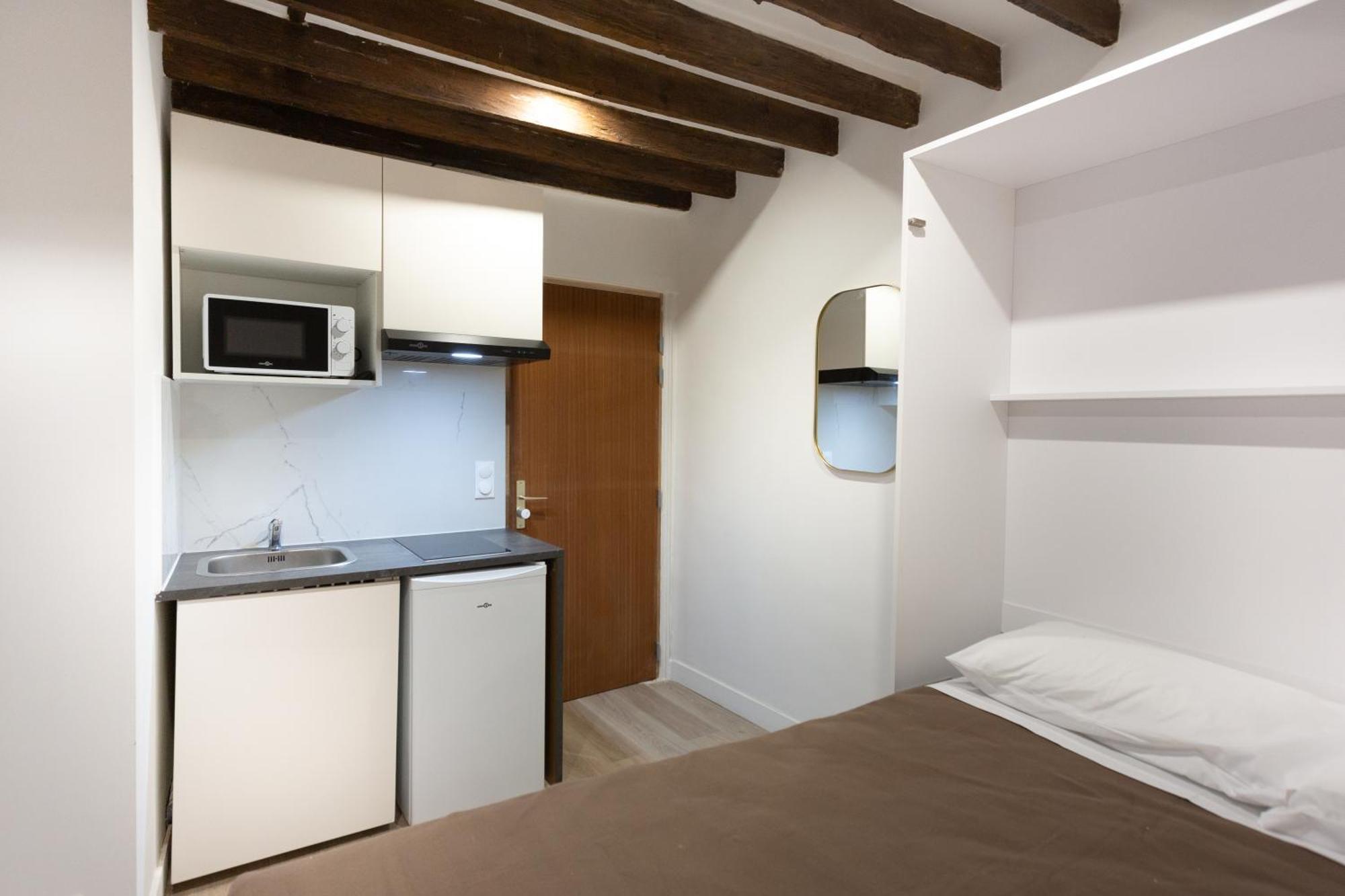 Hotel Leonard De Vinci II ปารีส ภายนอก รูปภาพ